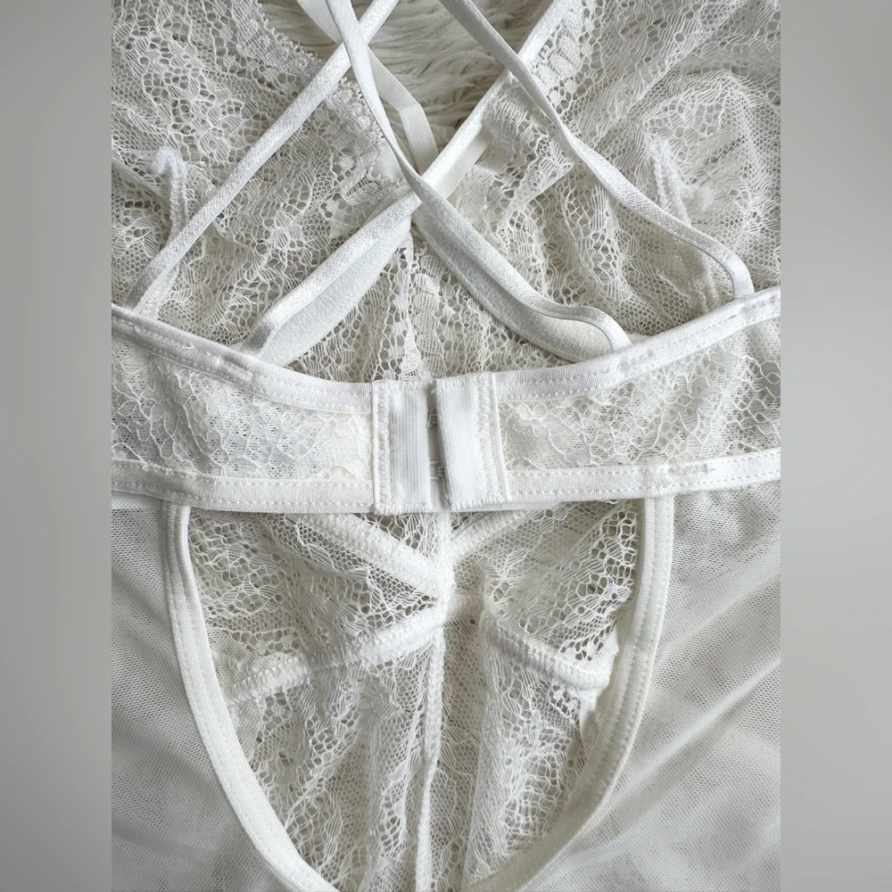 NWT hunkemöller Isabelle Bodysuit size Medium - Picture 7 of 16
